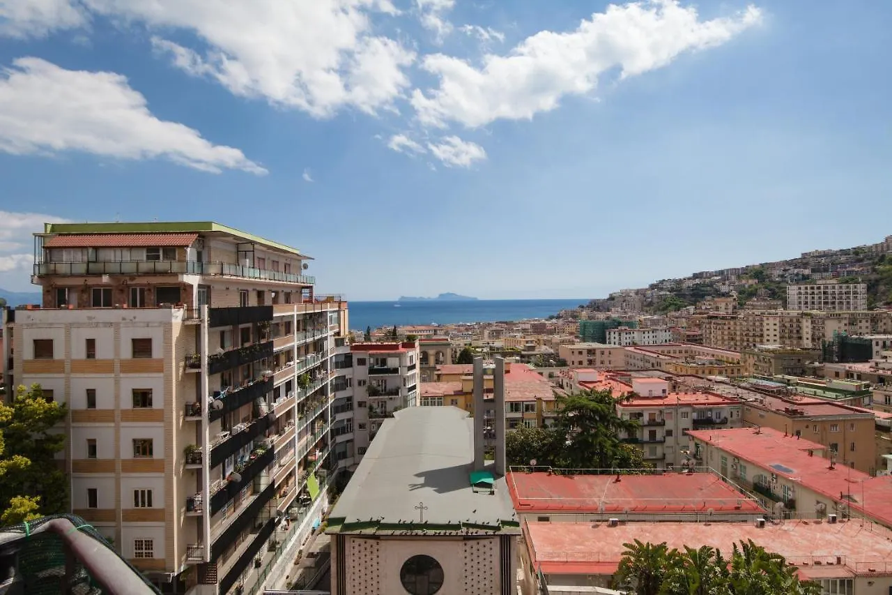 Napolicentro Mare - Sea View Rooms & Suites 2*, Neapel Italien