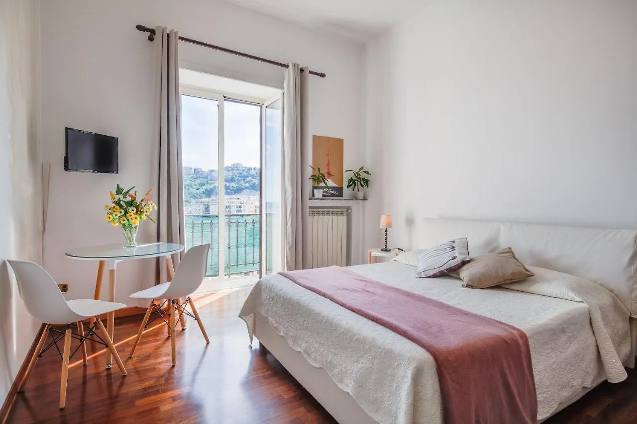 Napolicentro Mare - Sea View Rooms & Suites Naples