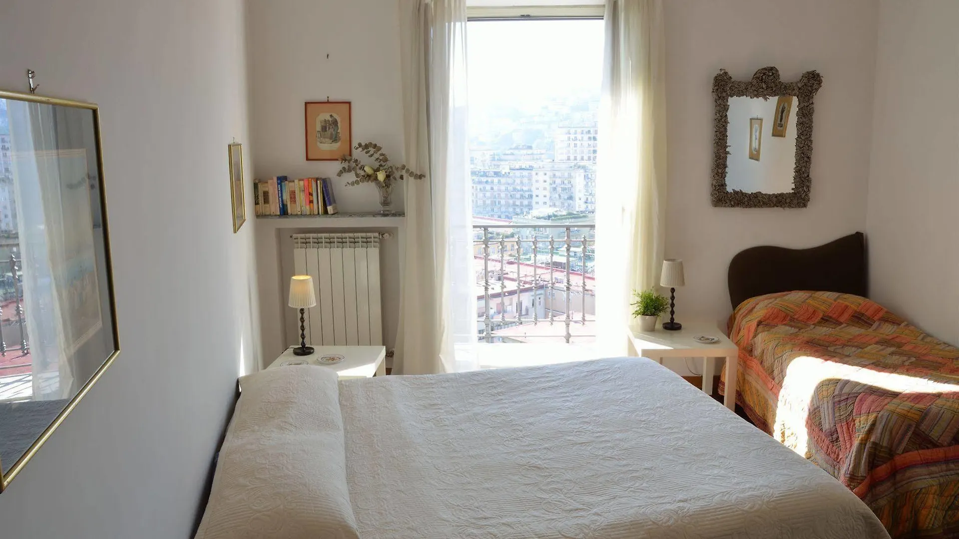 Napolicentro Mare - Sea View Rooms & Suites 2*, Naples Italy